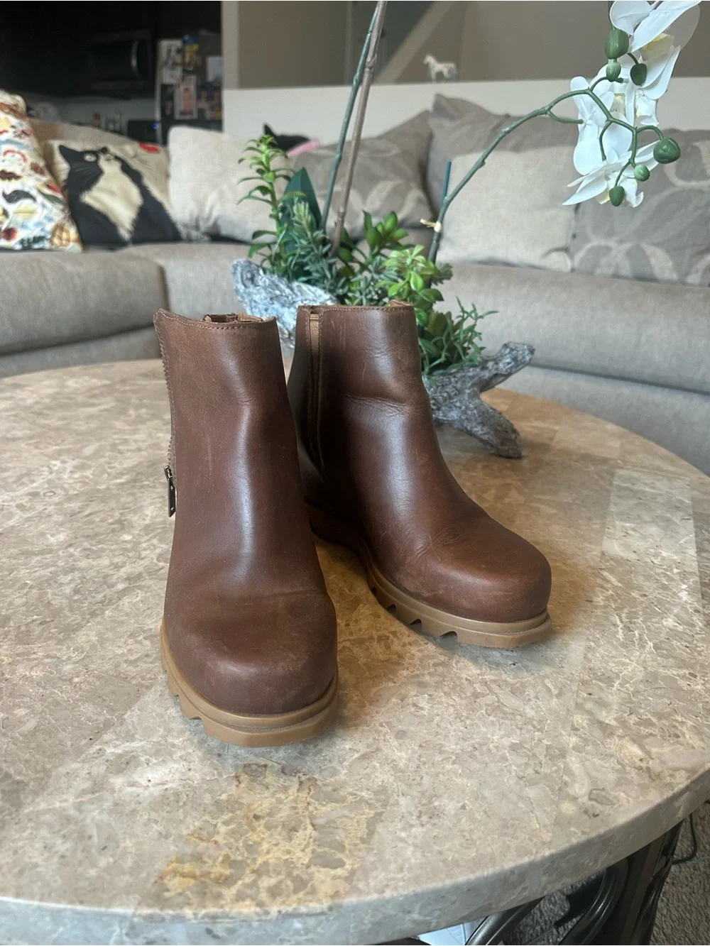 Sorel Brown Leather Wedge Ankle Booties with Side Zip size 9
